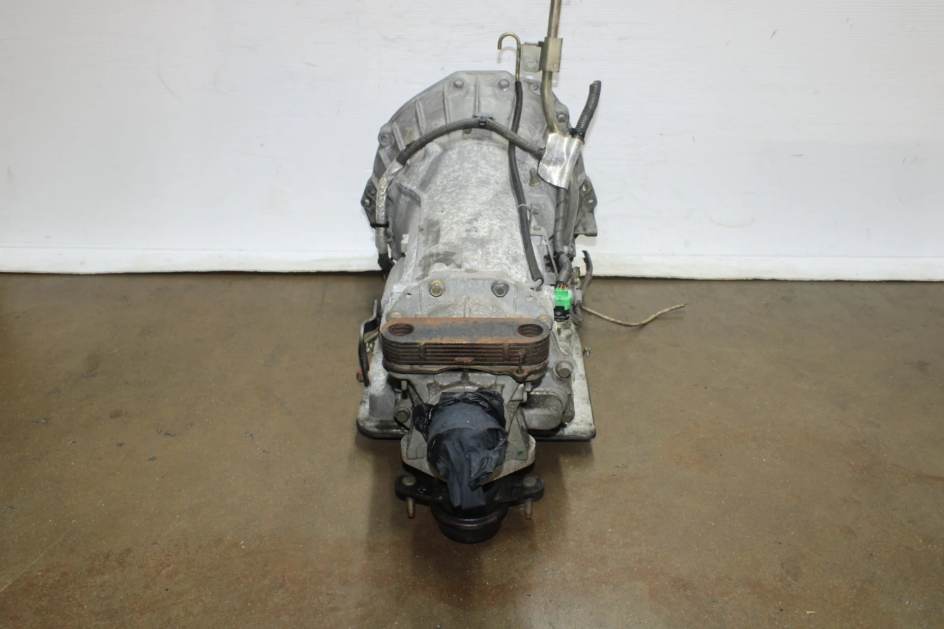 2002-2006 Infiniti G35 Automatic Transmission Used JDM VQ35-1GEN-RWD 3.5L 6 Cylinders - Image 8