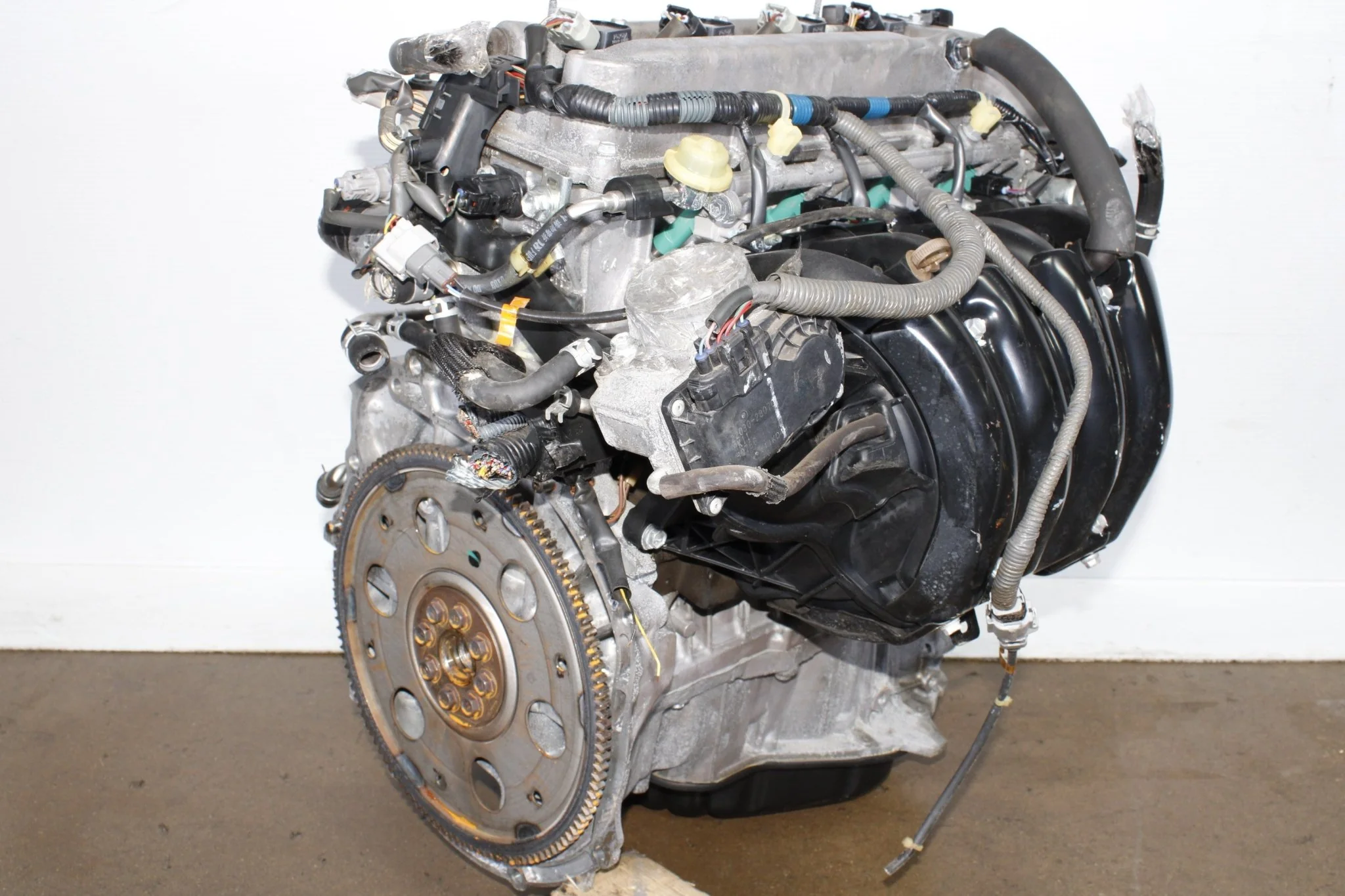 2004-2005 Toyota Rav4 JDM Engine 2AZFE 2.4L 4 Cylinders - Image 4
