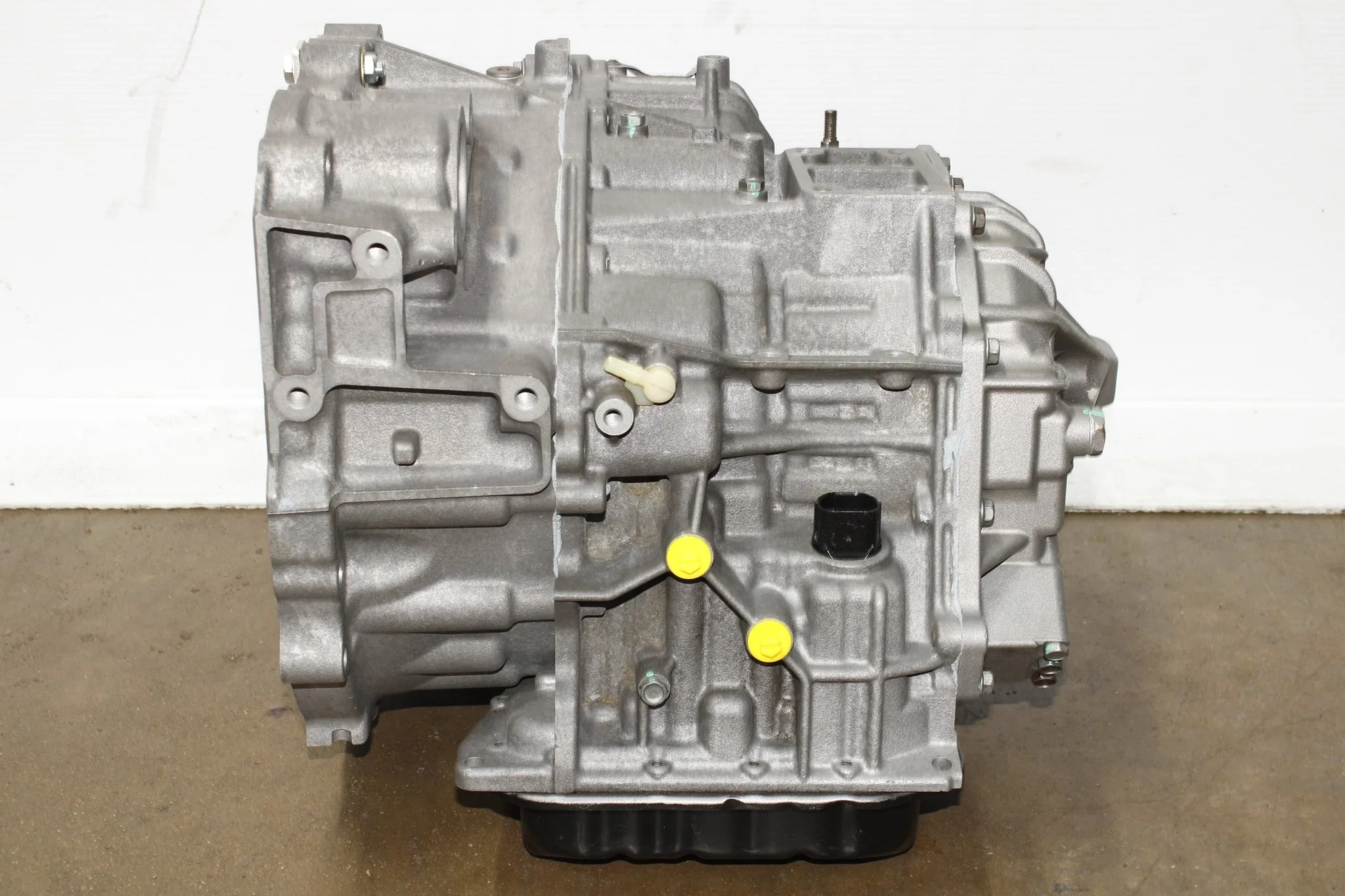 2012-2018 Lexus ES350 Automatic Remanufactured Transmission - Image 3