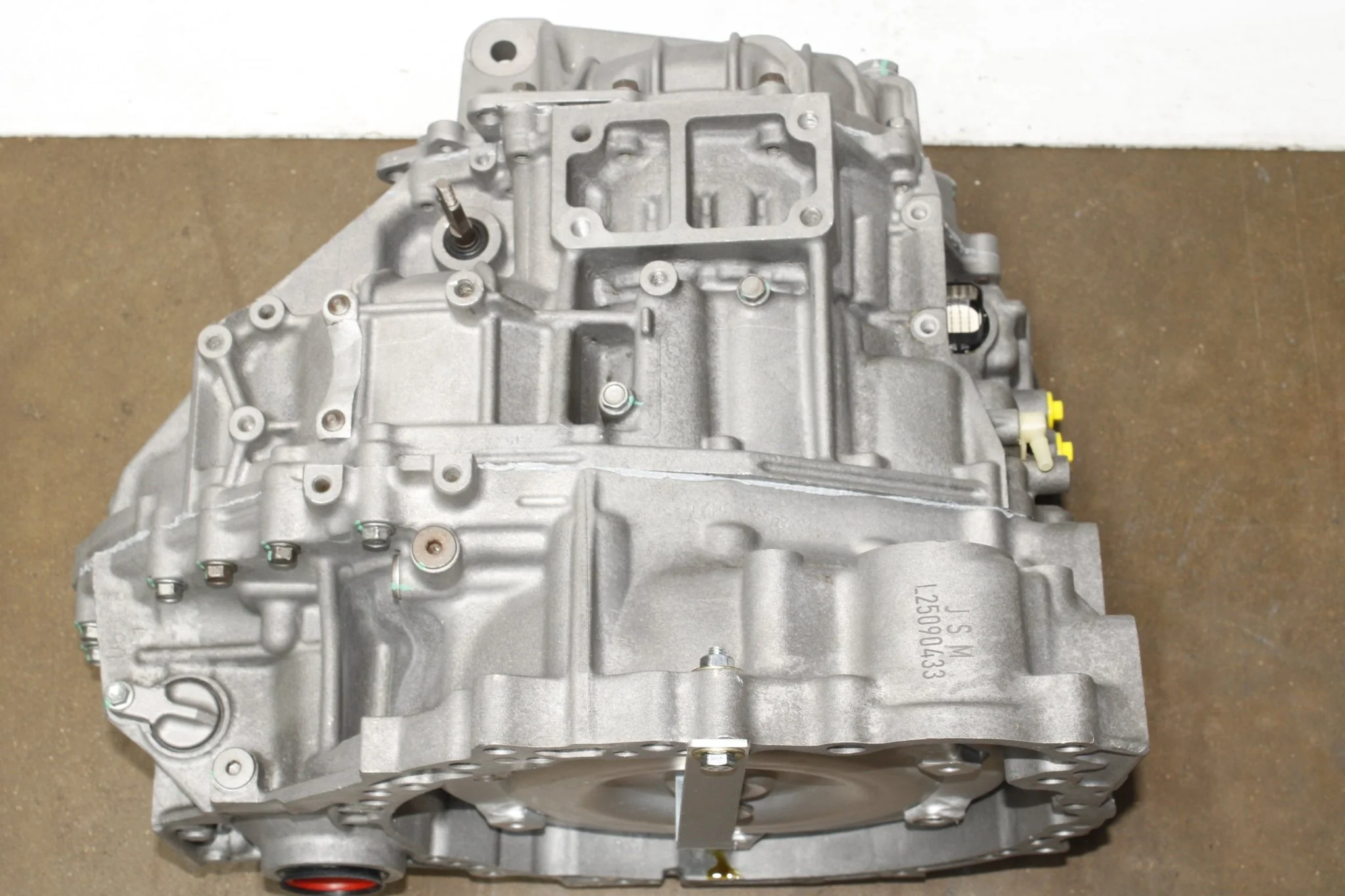2012-2018 Lexus ES350 Automatic Remanufactured Transmission - Image 9